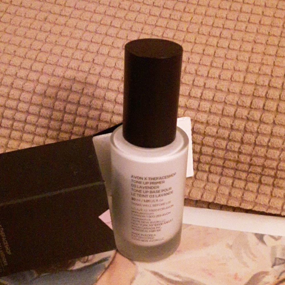 Face Primer - Picture 3 of 8